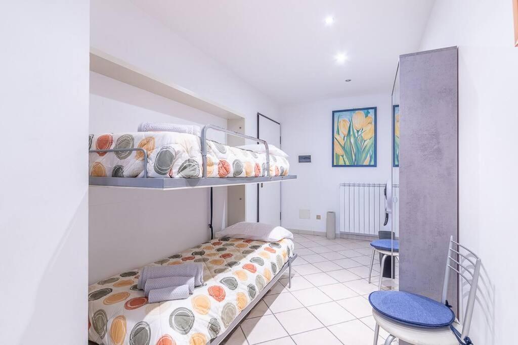 Esclusivo Loano Centro Mare A 50 Mt + Wi-Fi Apartment Exterior foto